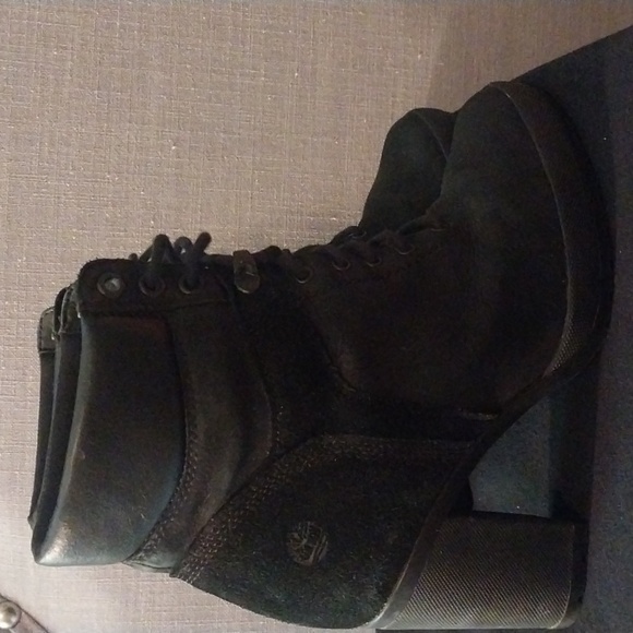 Timberland Boots - Picture 5 of 7